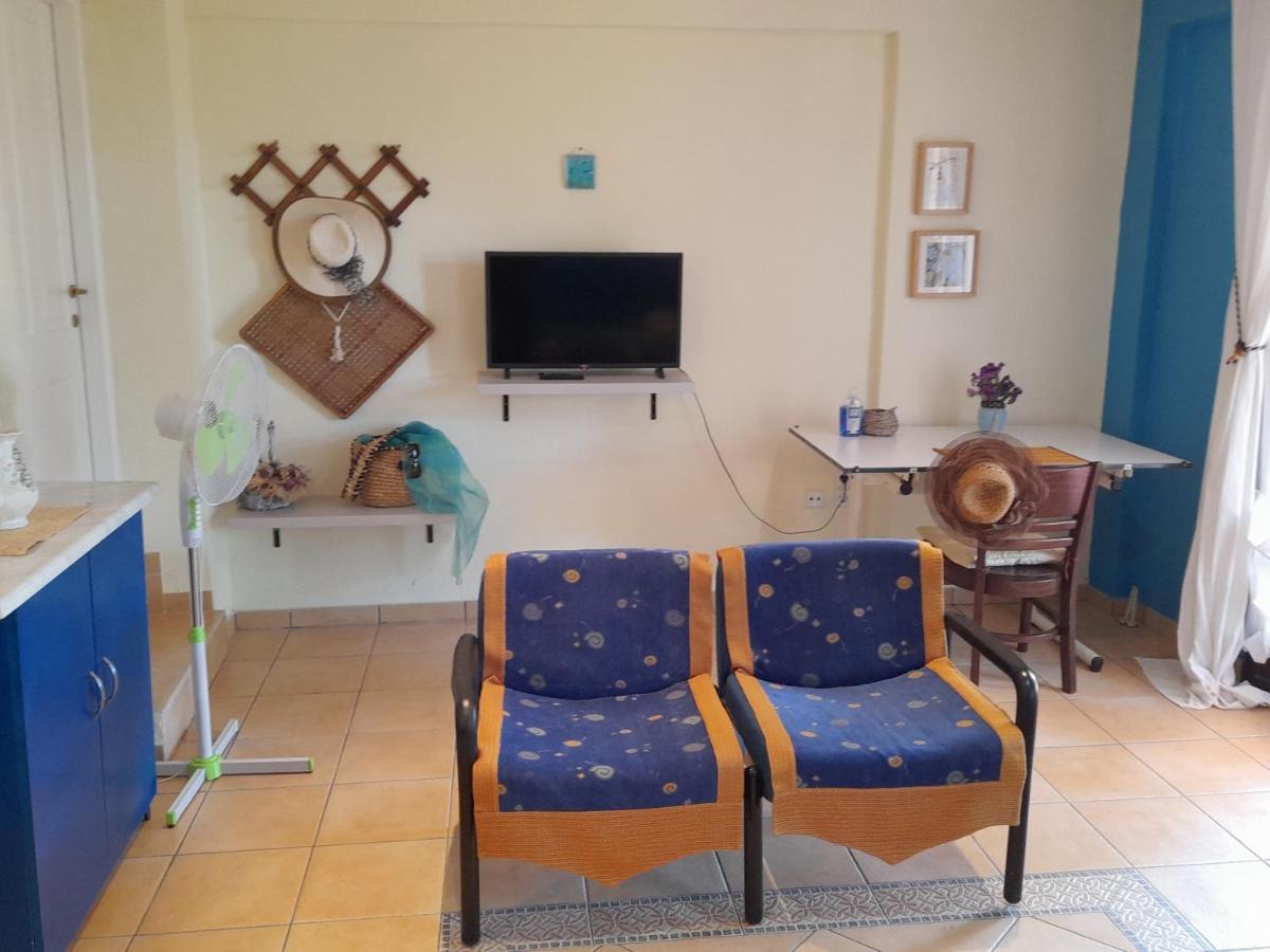 "Klio" Appartment Nikiti  Eksteriør billede